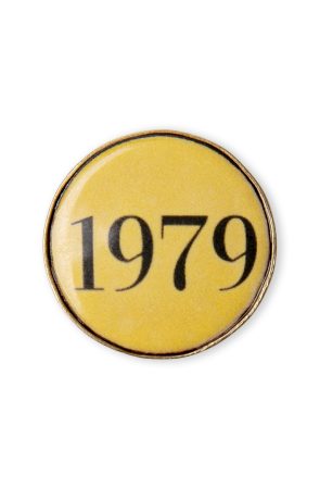 brooch pin jewelry 1979