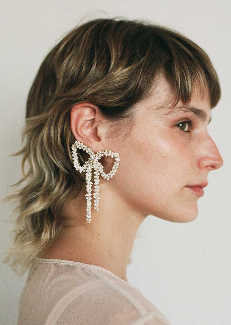white-bow-earrings-1